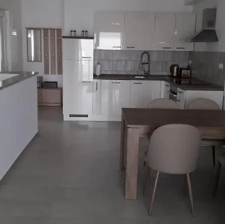 Wioletta Ciovo Okrug Gornji Apartament Trogir
