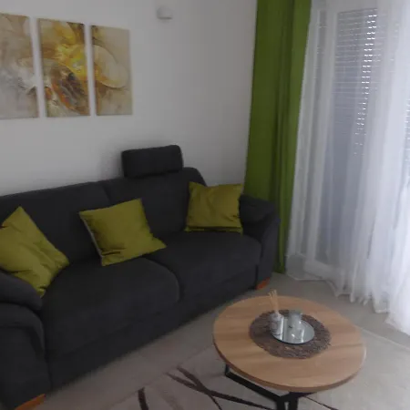 Apartament Wioletta Ciovo Okrug Gornji *