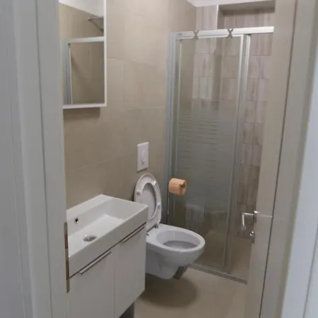 Апартаменты Wioletta Ciovo Okrug Gornji