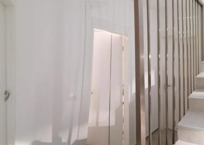 Wioletta Ciovo Okrug Gornji